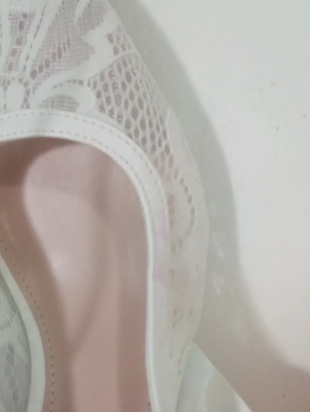 A New Day Sz 8 Ivory  Lace Slingback Heels FLAW